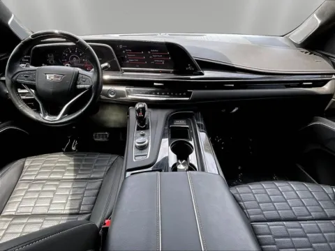 More photos of 2023 Cadillac Escalade ESV V-Series at Maserati Alfa Romeo of Naperville, IL