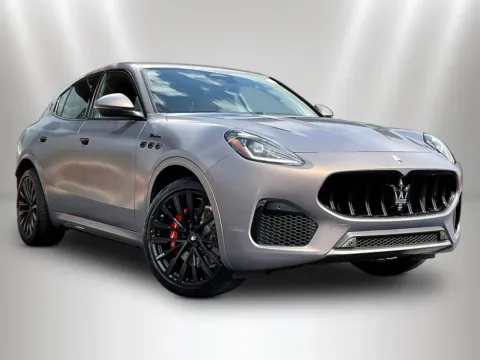 Photos of 2026 Maserati Grecale Modena for sale in Naperville, IL at Maserati Alfa Romeo of Naperville