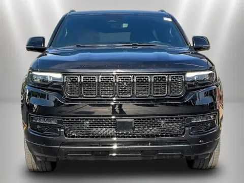 Photos of 2025 Jeep Wagoneer Series II for sale in Naperville, IL at Maserati Alfa Romeo of Naperville