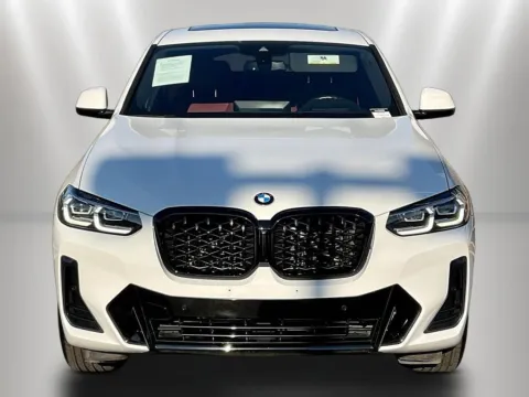 Photos of 2024 BMW X4 xDrive30i for sale in Naperville, IL at Maserati Alfa Romeo of Naperville