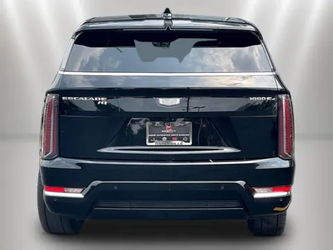 More photos of 2025 Cadillac Escalade IQ Luxury 2 at Maserati Alfa Romeo of Naperville, IL