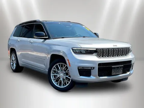 Another view of 2022 Jeep Grand Cherokee L Summit for sale in Naperville, IL at Maserati Alfa Romeo of Naperville