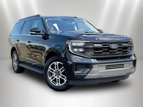 Another view of 2025 Ford Expedition Active for sale in Naperville, IL at Maserati Alfa Romeo of Naperville