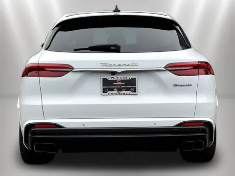 More photos of 2023 Maserati Grecale Trofeo at Maserati Alfa Romeo of Naperville, IL