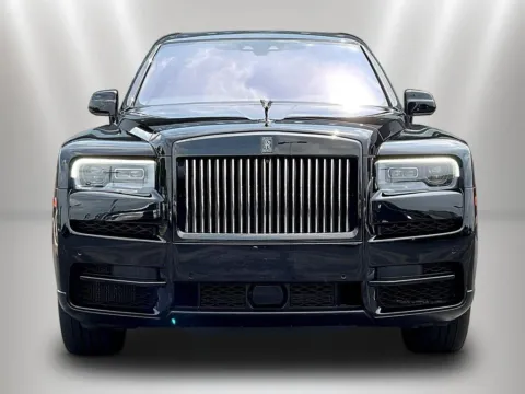 Photos of 2020 Rolls-Royce Cullinan Black Badge for sale in Naperville, IL at Maserati Alfa Romeo of Naperville