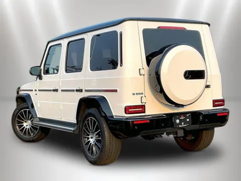 More photos of 2021 Mercedes-Benz G-Class G 550 at Maserati Alfa Romeo of Naperville, IL