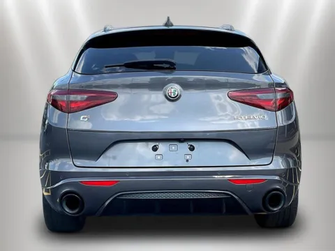 More photos of 2022 Alfa Romeo Stelvio Veloce at Maserati Alfa Romeo of Naperville, IL