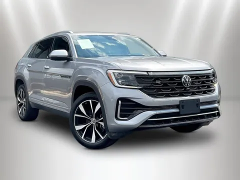 Another view of 2025 Volkswagen Atlas Cross Sport 2.0T SEL Premium R-Line for sale in Naperville, IL at Maserati Alfa Romeo of Naperville