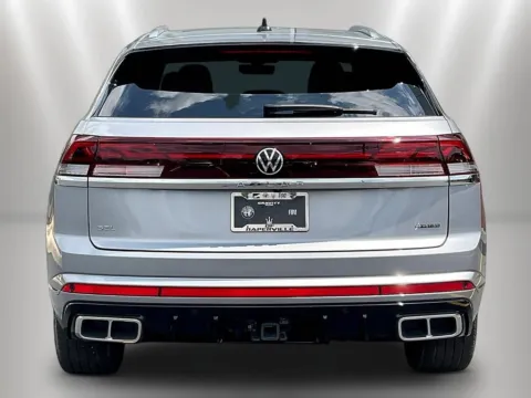 More photos of 2025 Volkswagen Atlas Cross Sport 2.0T SEL Premium R-Line at Maserati Alfa Romeo of Naperville, IL