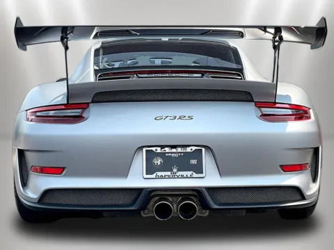 More photos of 2019 Porsche 911 GT3 RS at Maserati Alfa Romeo of Naperville, IL