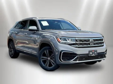 Another view of 2021 Volkswagen Atlas Cross Sport 3.6L V6 SE w/Technology R-Line for sale in Naperville, IL at Maserati Alfa Romeo of Naperville
