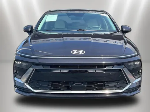 Photos of 2024 Hyundai Sonata SEL for sale in Naperville, IL at Maserati Alfa Romeo of Naperville