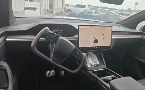 Another view of 2022 Tesla Model X for sale in Naperville, IL at Maserati Alfa Romeo of Naperville