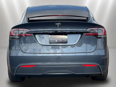 More photos of 2022 Tesla Model X at Maserati Alfa Romeo of Naperville, IL