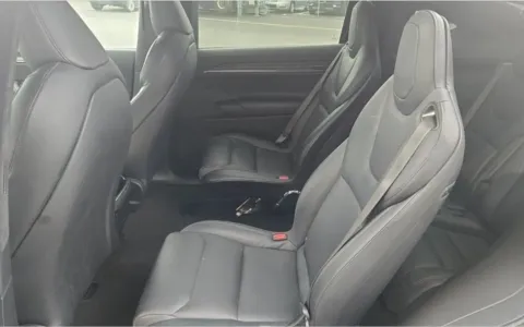 More photos of 2022 Tesla Model X at Maserati Alfa Romeo of Naperville, IL