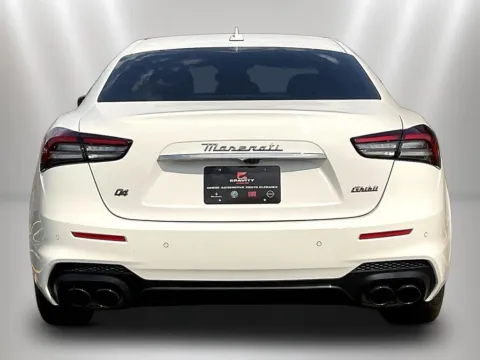 More photos of 2023 Maserati Ghibli Modena Q4 at Maserati Alfa Romeo of Naperville, IL