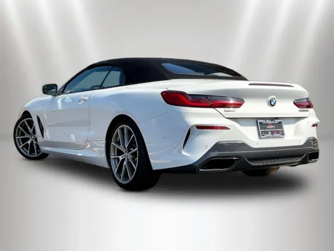 More photos of 2020 BMW 8 Series M850i xDrive at Maserati Alfa Romeo of Naperville, IL