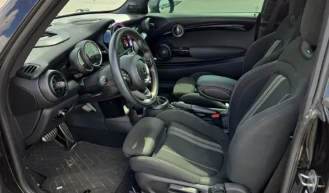 More photos of 2019 MINI John Cooper Works at Maserati Alfa Romeo of Naperville, IL