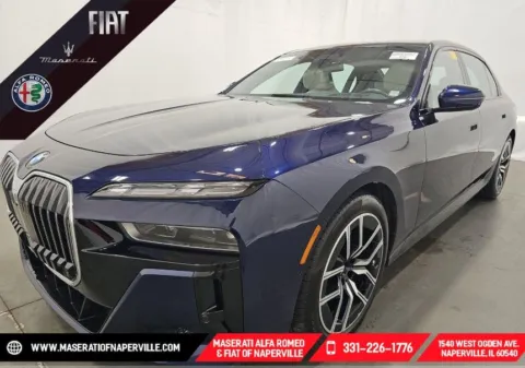 Blue 2023 BMW 7 Series 760i xDrive for sale in Naperville, IL