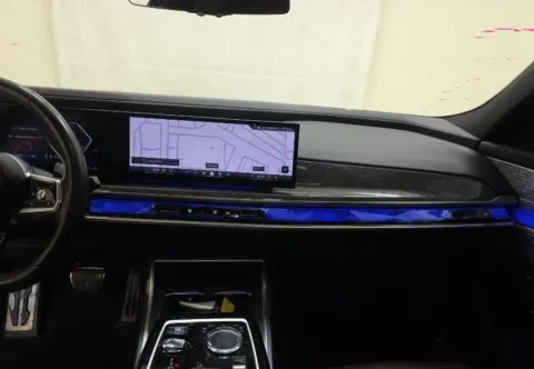 More photos of 2023 BMW 7 Series 760i xDrive at Maserati Alfa Romeo of Naperville, IL