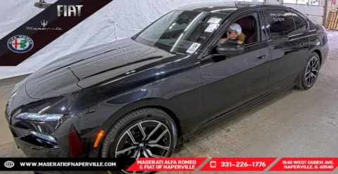 Black 2023 BMW 7 Series 760i xDrive for sale in Naperville, IL