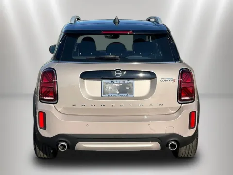 More photos of 2024 MINI Cooper S Countryman Cooper S ALL4 at Maserati Alfa Romeo of Naperville, IL