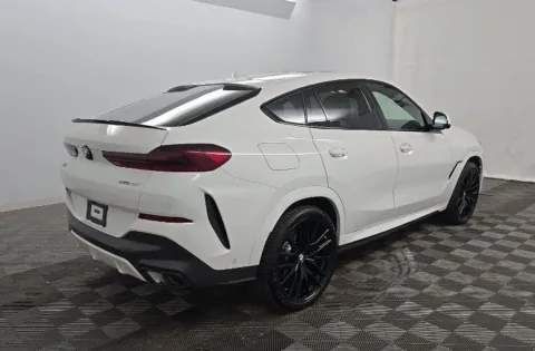 Photos of 2025 BMW X6 xDrive40i for sale in Naperville, IL at Maserati Alfa Romeo of Naperville