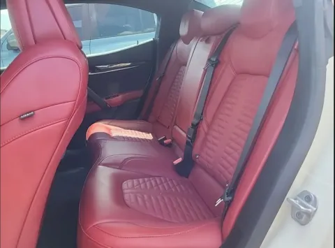 More photos of 2022 Maserati Ghibli Trofeo at Maserati Alfa Romeo of Naperville, IL