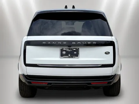 More photos of 2023 Land Rover Range Rover SE at Maserati Alfa Romeo of Naperville, IL