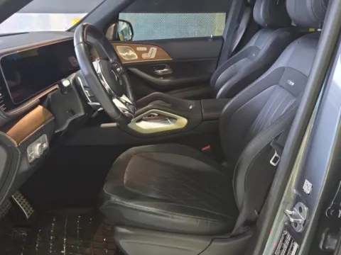 More photos of 2021 Mercedes-Benz GLS 63 AMG at Maserati Alfa Romeo of Naperville, IL