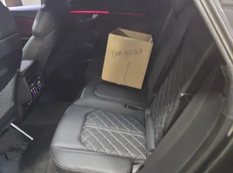 More photos of 2022 Audi SQ8 4.0T Prestige at Maserati Alfa Romeo of Naperville, IL