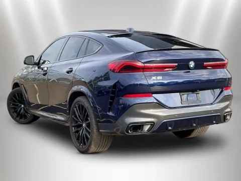 More photos of 2024 BMW X6 xDrive40i at Maserati Alfa Romeo of Naperville, IL