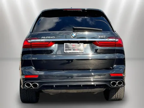 More photos of 2021 BMW X7 ALPINA XB7 at Maserati Alfa Romeo of Naperville, IL