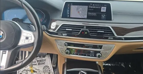 More photos of 2021 BMW 7 Series 750i xDrive at Maserati Alfa Romeo of Naperville, IL