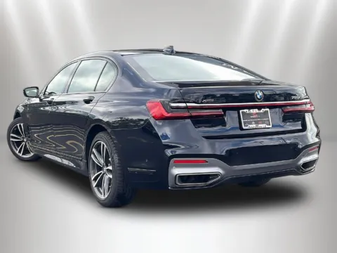 More photos of 2021 BMW 7 Series 750i xDrive at Maserati Alfa Romeo of Naperville, IL