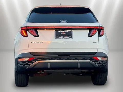 More photos of 2023 Hyundai Tucson Limited at Maserati Alfa Romeo of Naperville, IL