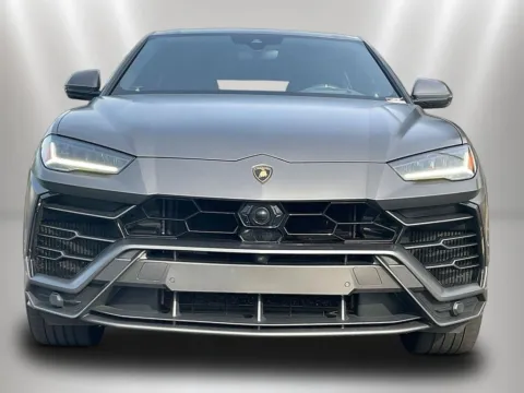 Photos of 2021 Lamborghini Urus for sale in Naperville, IL at Maserati Alfa Romeo of Naperville