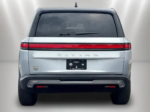 More photos of 2024 Rivian R1S Adventure Quad Motor Large Pack at Maserati Alfa Romeo of Naperville, IL