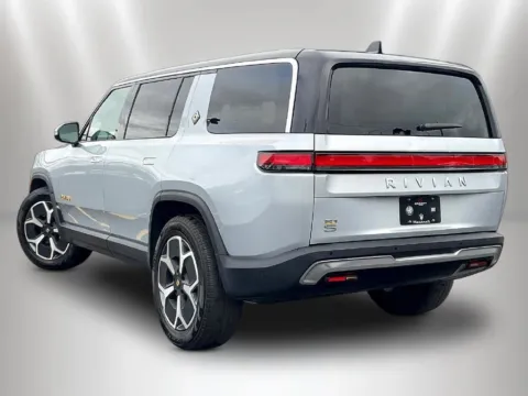 More photos of 2024 Rivian R1S Adventure Quad Motor Large Pack at Maserati Alfa Romeo of Naperville, IL