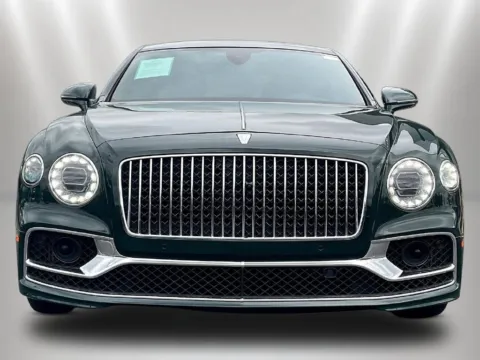 Photos of 2022 Bentley Flying Spur V8 for sale in Naperville, IL at Maserati Alfa Romeo of Naperville
