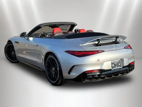 More photos of 2022 Mercedes-Benz SL-Class SL 63 AMG at Maserati Alfa Romeo of Naperville, IL
