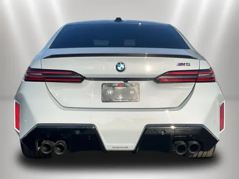 More photos of 2026 BMW M5 at Maserati Alfa Romeo of Naperville, IL
