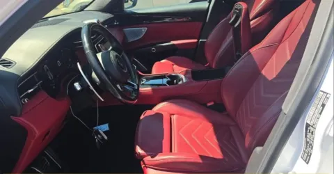 More photos of 2023 Maserati Grecale Modena at Maserati Alfa Romeo of Naperville, IL