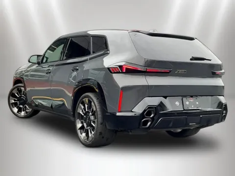 More photos of 2023 BMW XM at Maserati Alfa Romeo of Naperville, IL