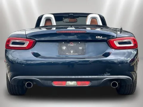 More photos of 2018 Fiat 124 Spider Lusso at Maserati Alfa Romeo of Naperville, IL