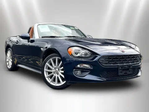 Another view of 2018 Fiat 124 Spider Lusso for sale in Naperville, IL at Maserati Alfa Romeo of Naperville