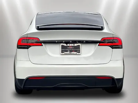 More photos of 2024 Tesla Model X at Maserati Alfa Romeo of Naperville, IL