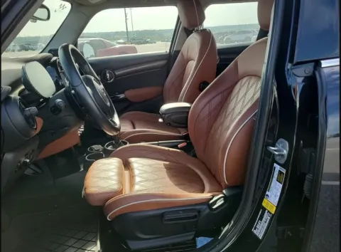 More photos of 2023 MINI Cooper S at Maserati Alfa Romeo of Naperville, IL