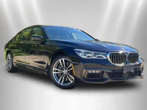 Another view of 2019 BMW 7 Series 750i xDrive for sale in Naperville, IL at Maserati Alfa Romeo of Naperville