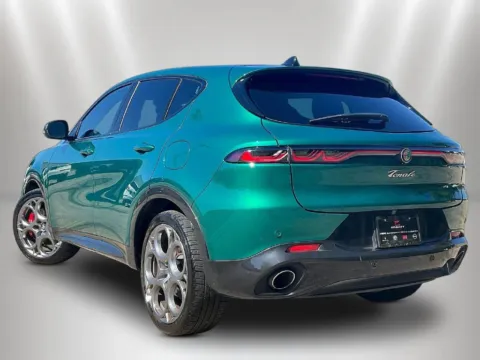 More photos of 2024 Alfa Romeo Tonale Veloce at Maserati Alfa Romeo of Naperville, IL